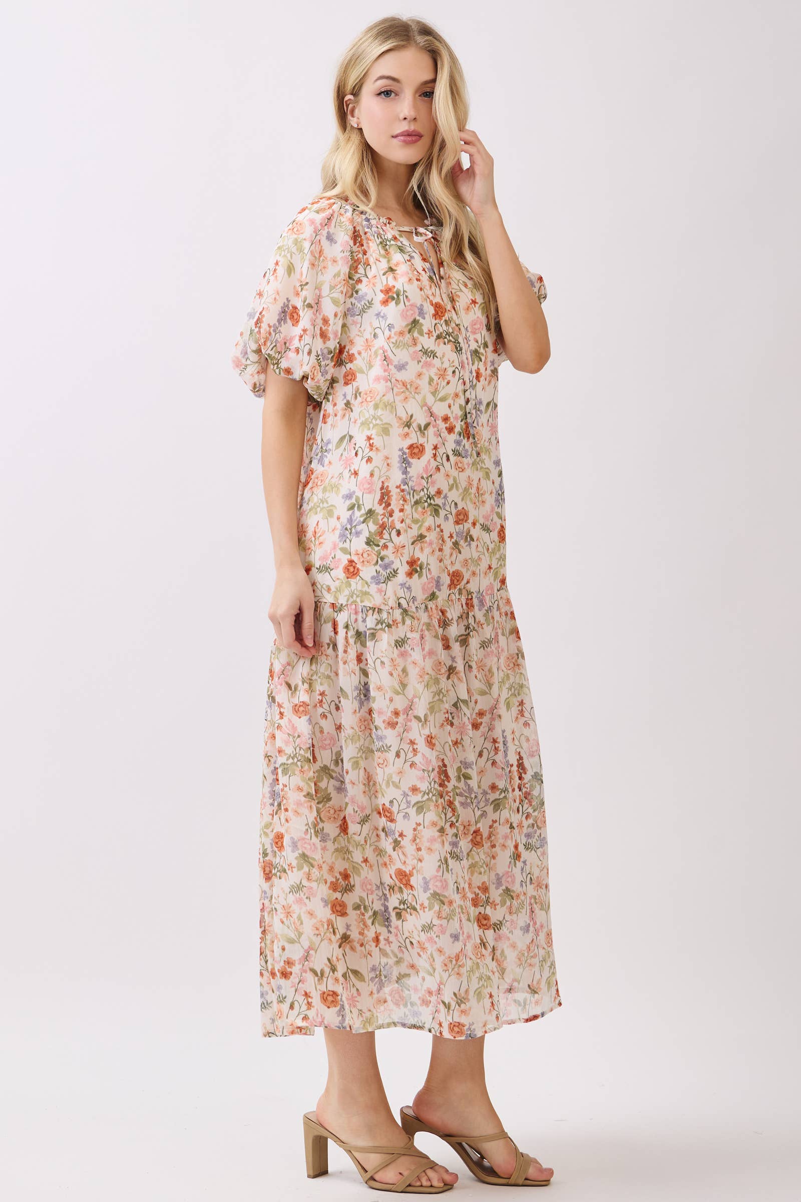 Calista - Wholesale Dress - Women's - BALLOON SLEEVE TIERED MIDI DRESS - VJD429061