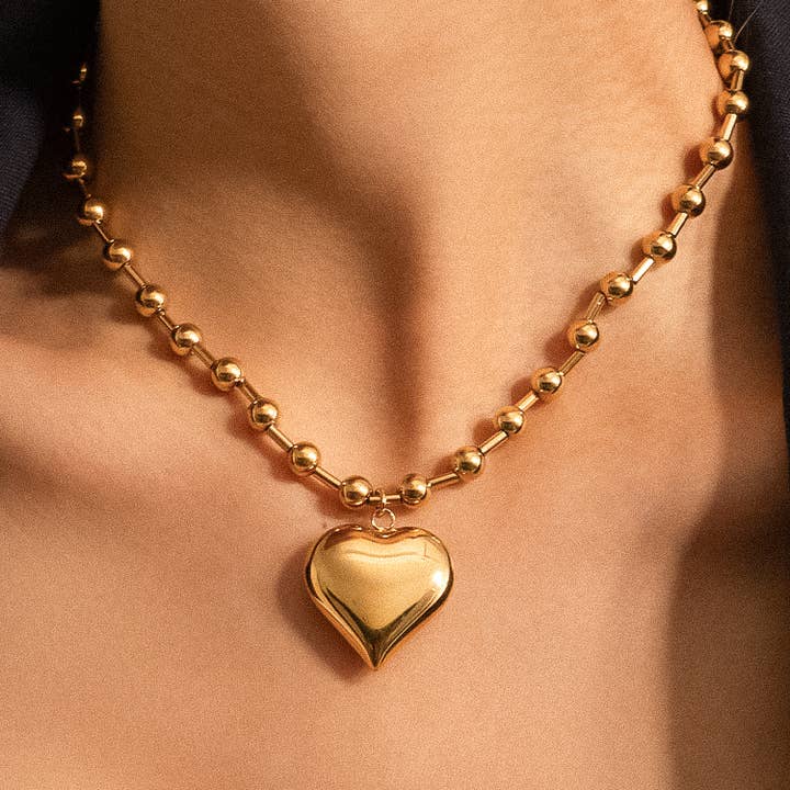 Flânerie by MAIQ - Wholesale Pendant/Charm Necklace - Paris 18K Gold Non-Tarnish Large Heart Chain Necklace