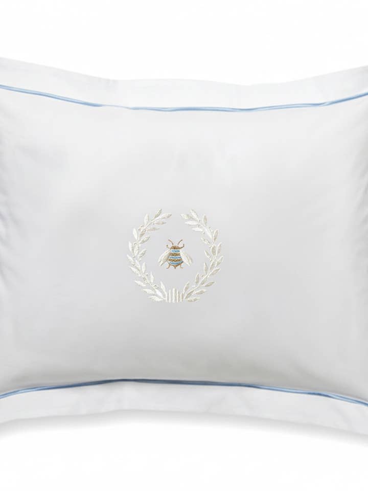 Housse de Coussin Boudoir, Couronne d'Abeille Napoléon (Crème) pour la vente par Jacaranda Living