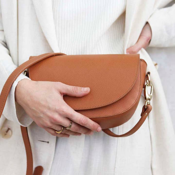 Sac à bandoulière ALMA en cuir pour la vente par THE CODE