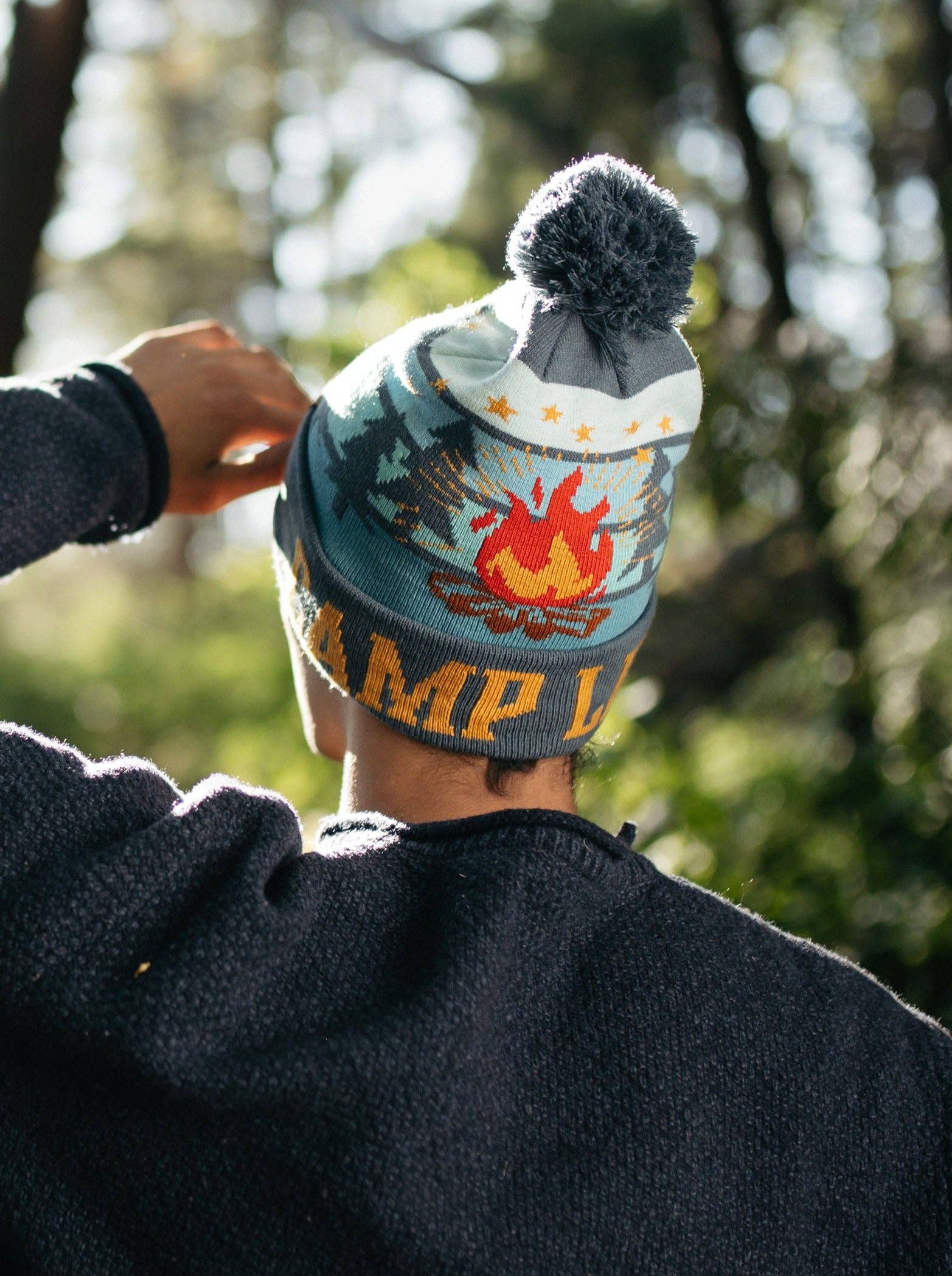 Northern Icons Creations INC - Wholesale retailermonster - Kamp Leven Muts met Pompon, Warme Gebreide Wintermuts voor Kamperen8