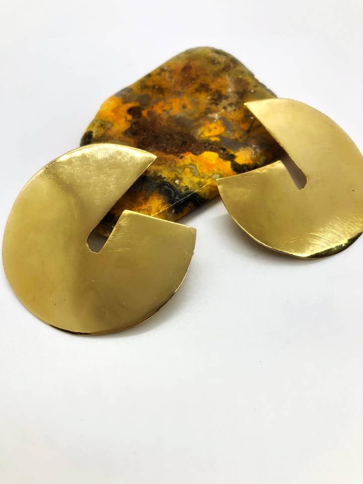 BOUCLES D'OREILLES DALIA pour la vente par RubyBlu