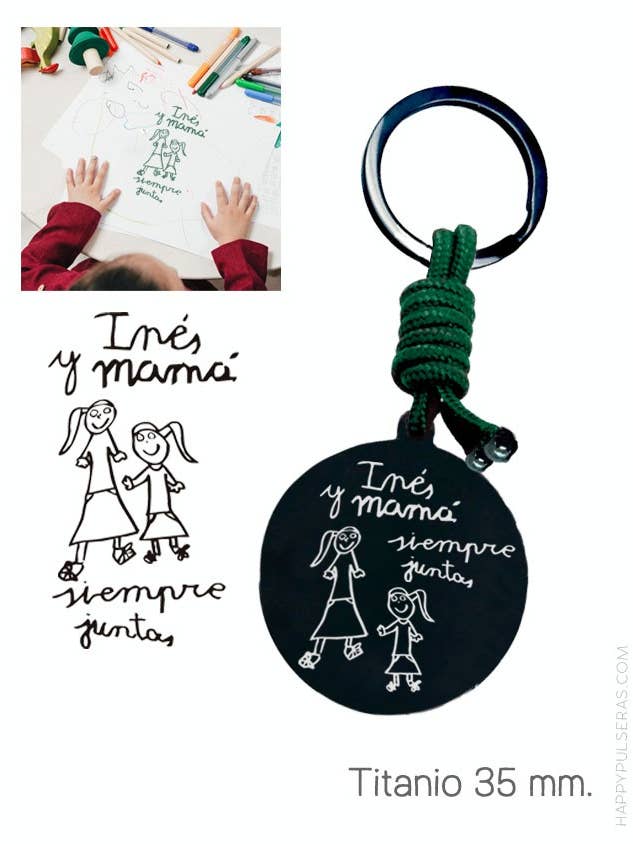 Porte-clés personnalisé Mom en titane couleur 35 mm. pour la vente par Happypulseras