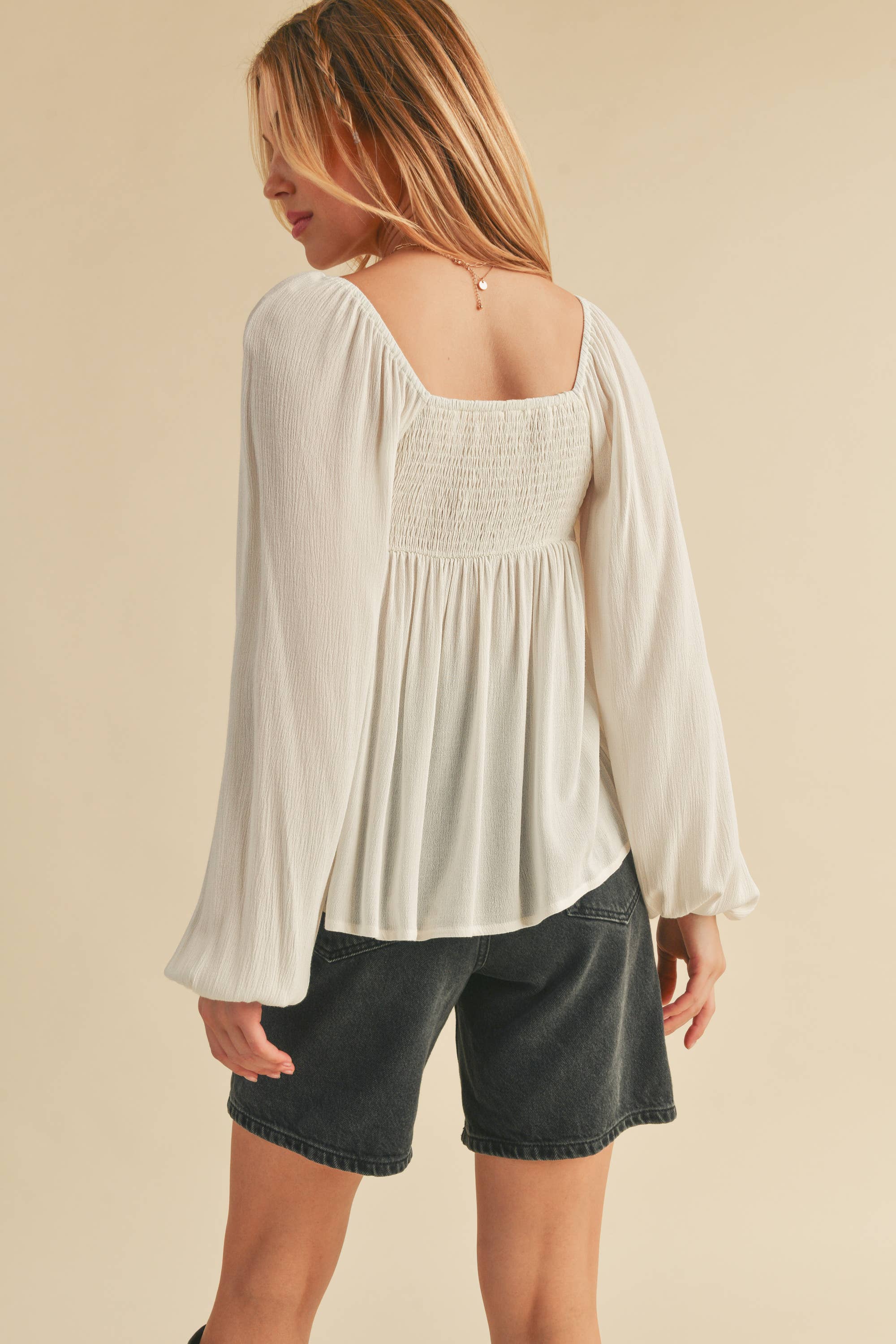 AEMI + CO - Wholesale Blouse - Women's - 8136BK Silvana Top9
