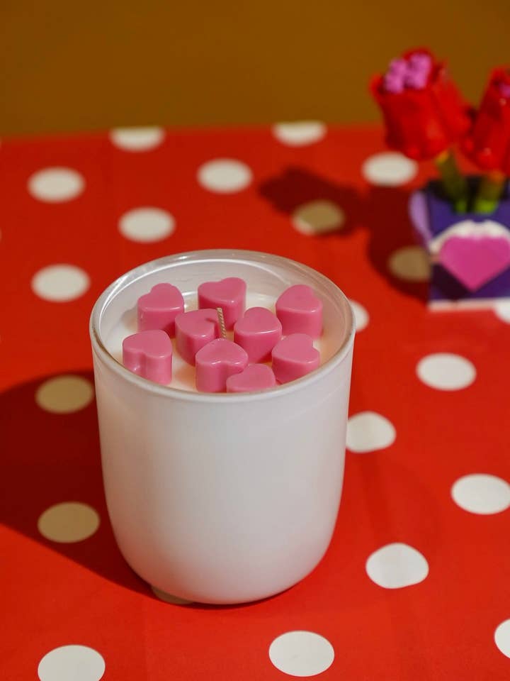 Cute Candle with Hearts Valentine Day No Label 8 oz for wholesale by Mrs. Candlier