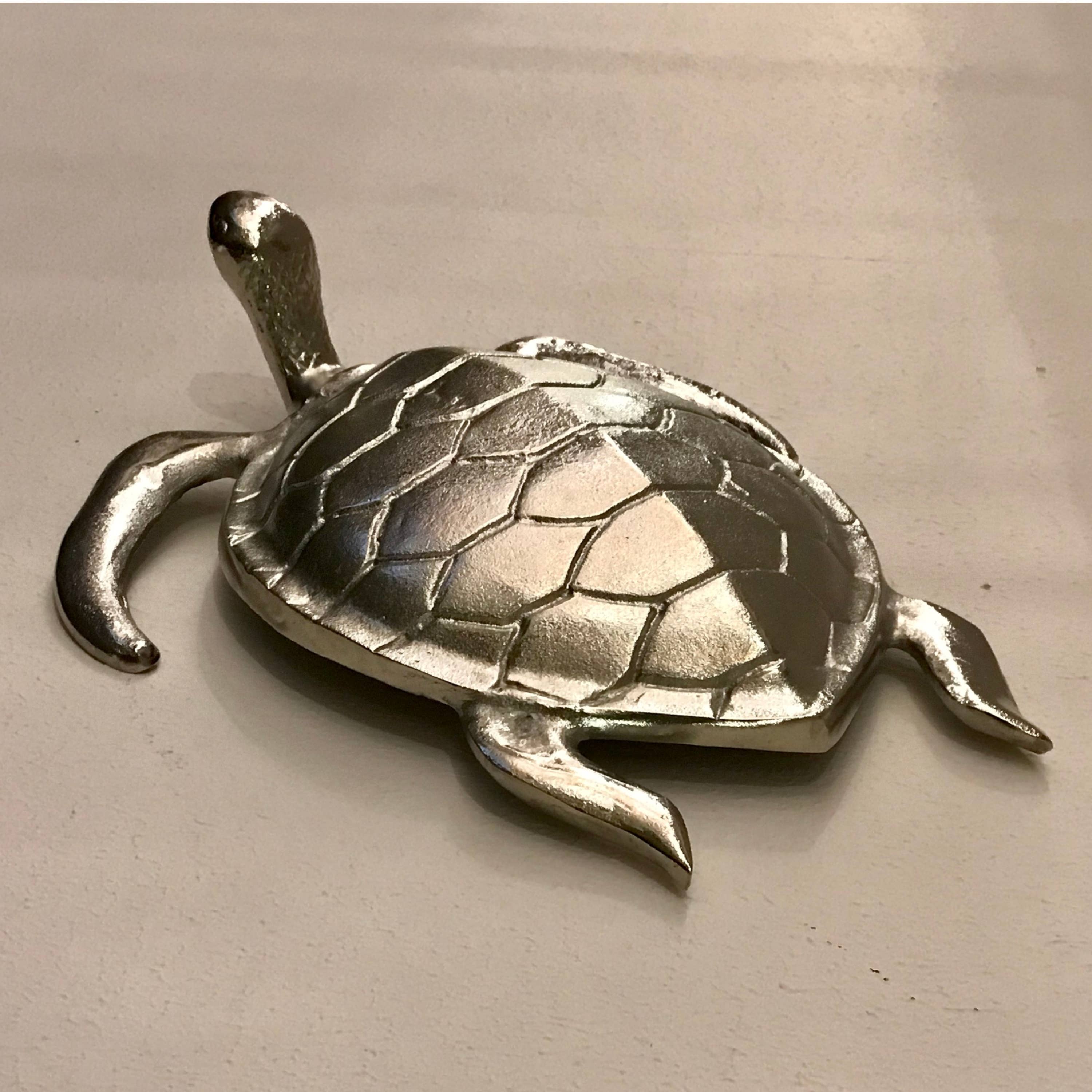 Wilco Home - Wholesale Wall Accent - Curious Sea Turtle Wall & Garden Decor in Cast Aluminum2