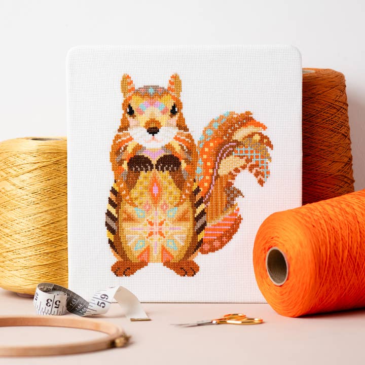 Mandala Squirrel Cross Stitch Animal Syning Craft Kit for engroshandel hos Meloca Designs