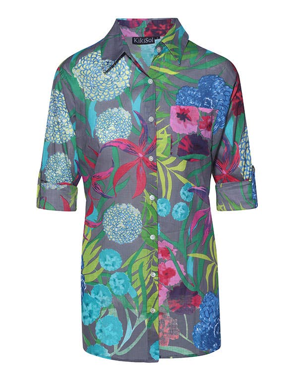 Chemise Hydrangea KikiSol Boyfriend gris anthracite pour la vente par KikiSol