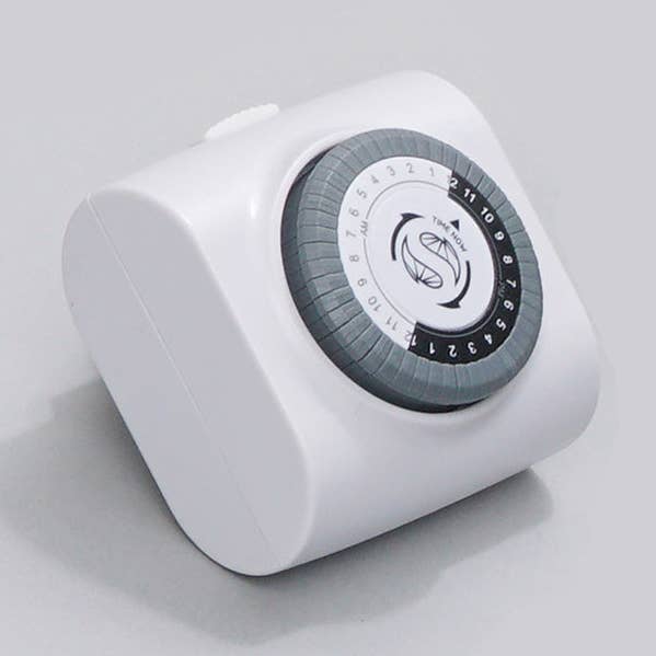 Soltech Solutions - Wholesale Timer - Analog Outlet Wall Timer0