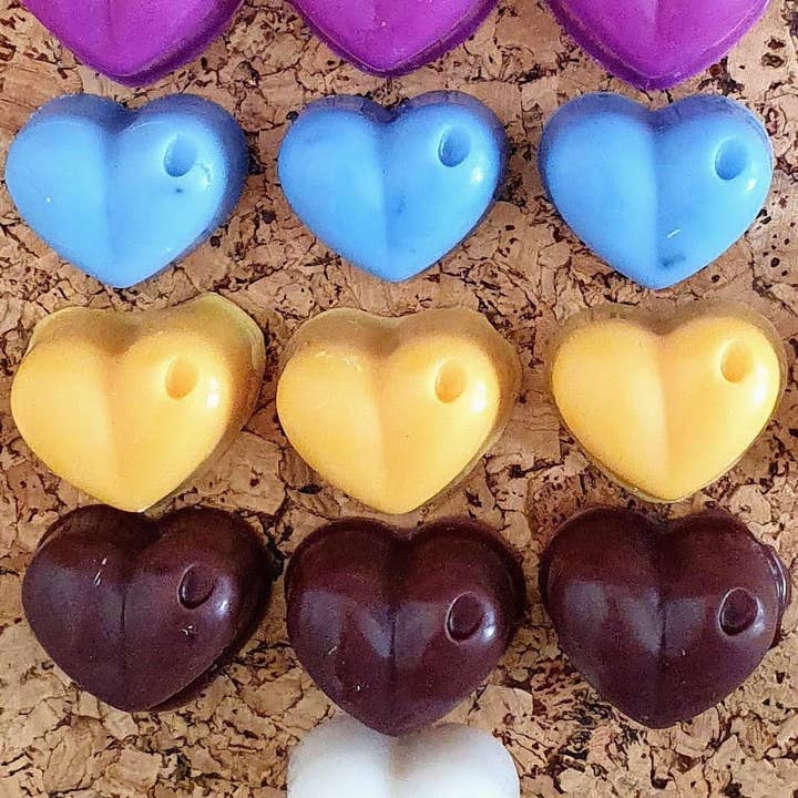 Valentine's Day Gift: Perfume Scented Soy Wax Melt Hearts for wholesale by Eco Candle Lights