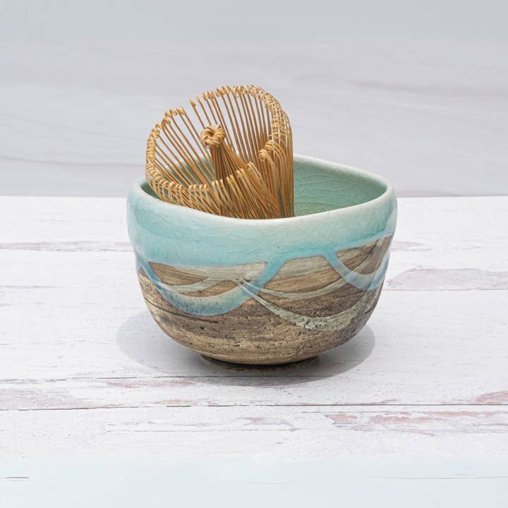 Aprikalife - Wholesale Tea Set - Japanese Matcha Tea Bowl Blue & Brown Glaze, Bamboo Matcha Whisk, Whisk Holder and Organic Japanese Matcha Set3