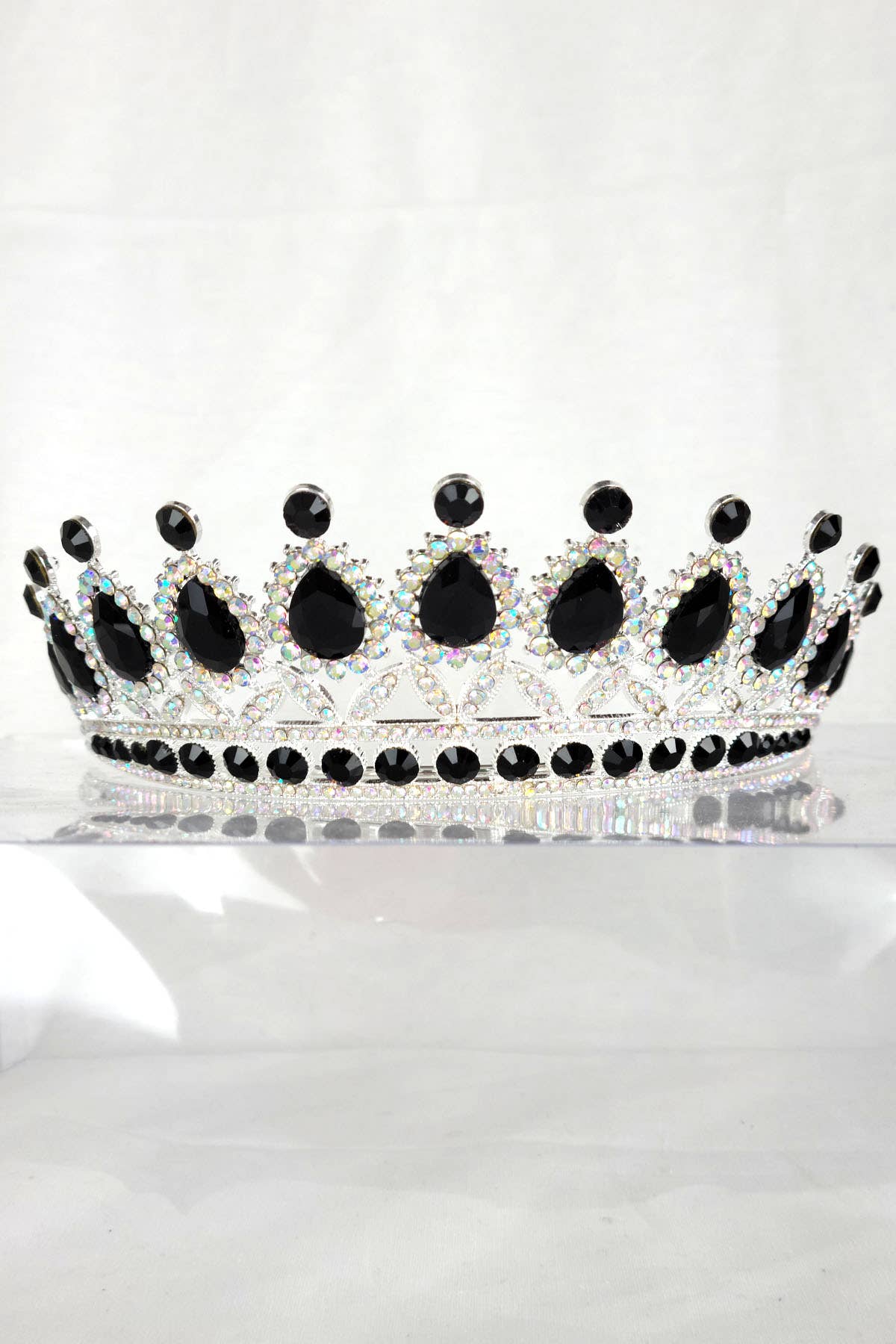 Chicas - Wholesale Tiara - Women's - One Size Fits All Metal Tiara With Jewel Rhinestones HT879-61