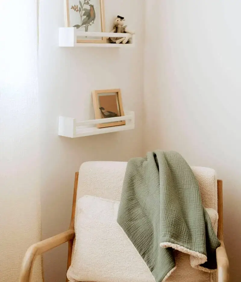 Manufacture des bébés français - Vente Couverture de lit – enfant et bébé - Couverture moumoute vert sauge1