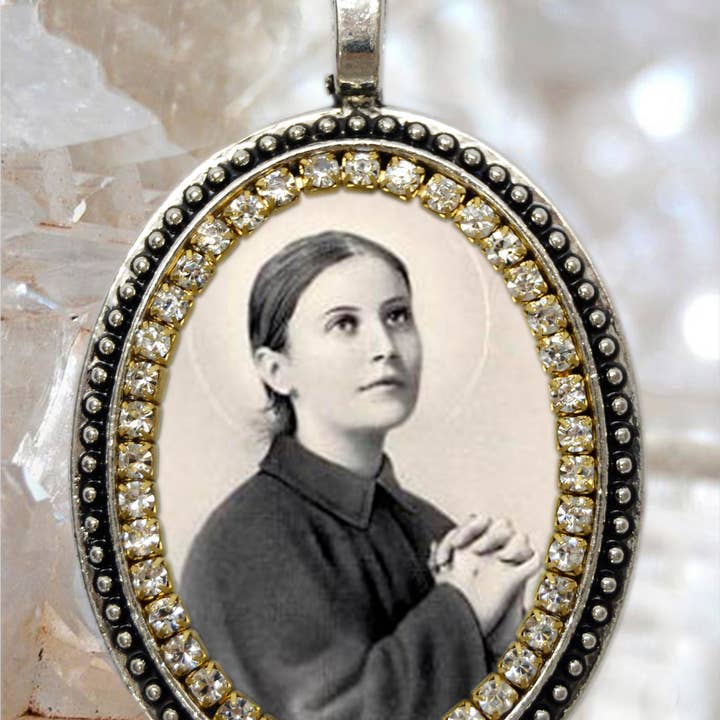 MariaSantissimaShop - Vente Colliers à pendentif - Collier chapelet Sainte Gemma Galgani - Patronne des étudiants, pharmaciens, parachutistes, orphelins, douleurs dorsales et migraines