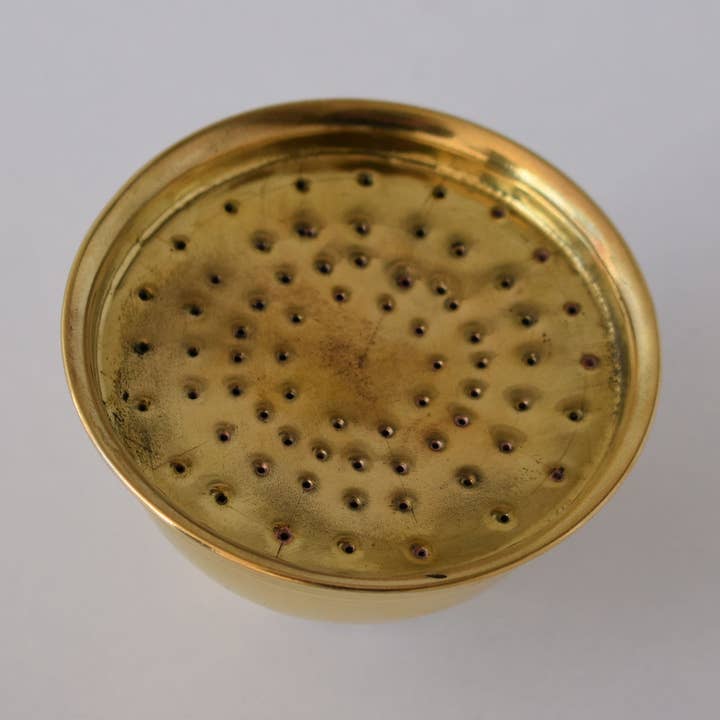 Soffione doccia a pioggia rotondo in ottone per la vendita all'ingrosso da parte di MARRAKECH METACRAFT LTD