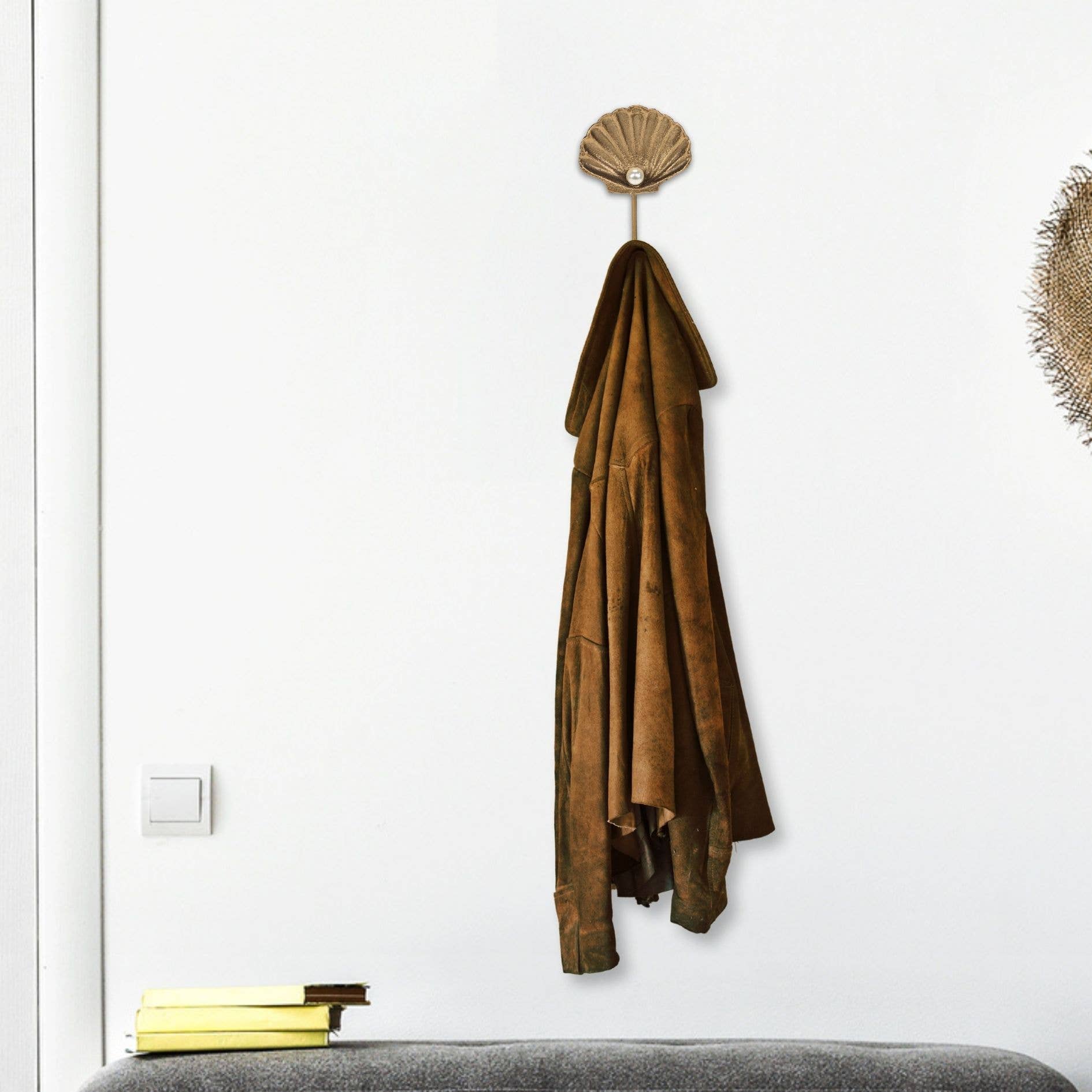 Cheungs Home Decor - Vente Crochets muraux - Crochet mural en fonte Coquillage doré Mythra1