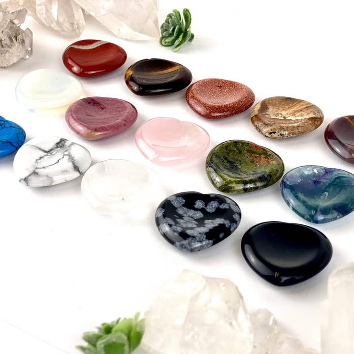 Rock Paradise - Wholesale Spiritual Stone/Crystal - Crystal Gemstone Heart Shaped Thumb Worry Stone - Valentine3