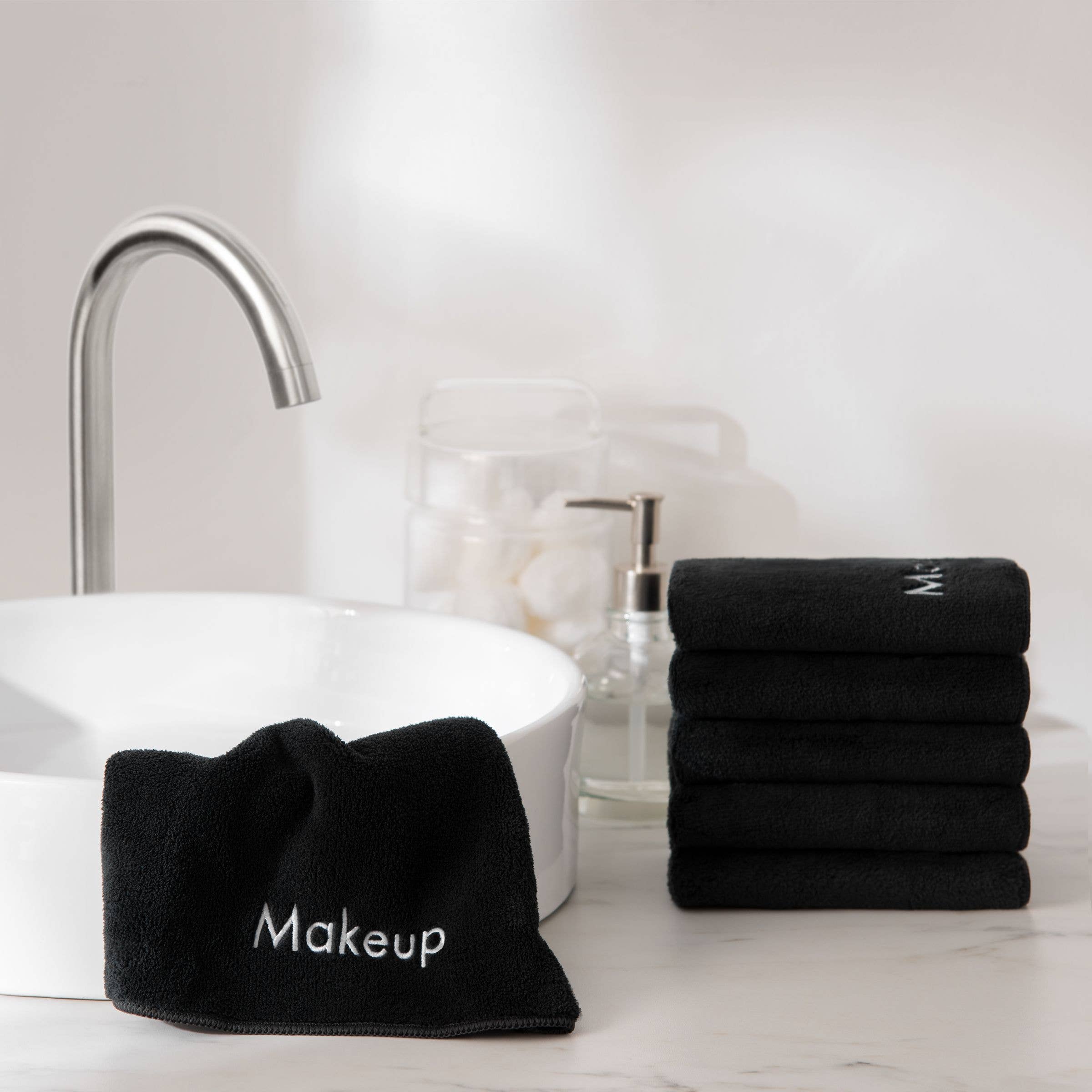 Arkwright Home - Wholesale Makeup Remover - Coral Fleece Makeup Removal Towels (3-Pack)5