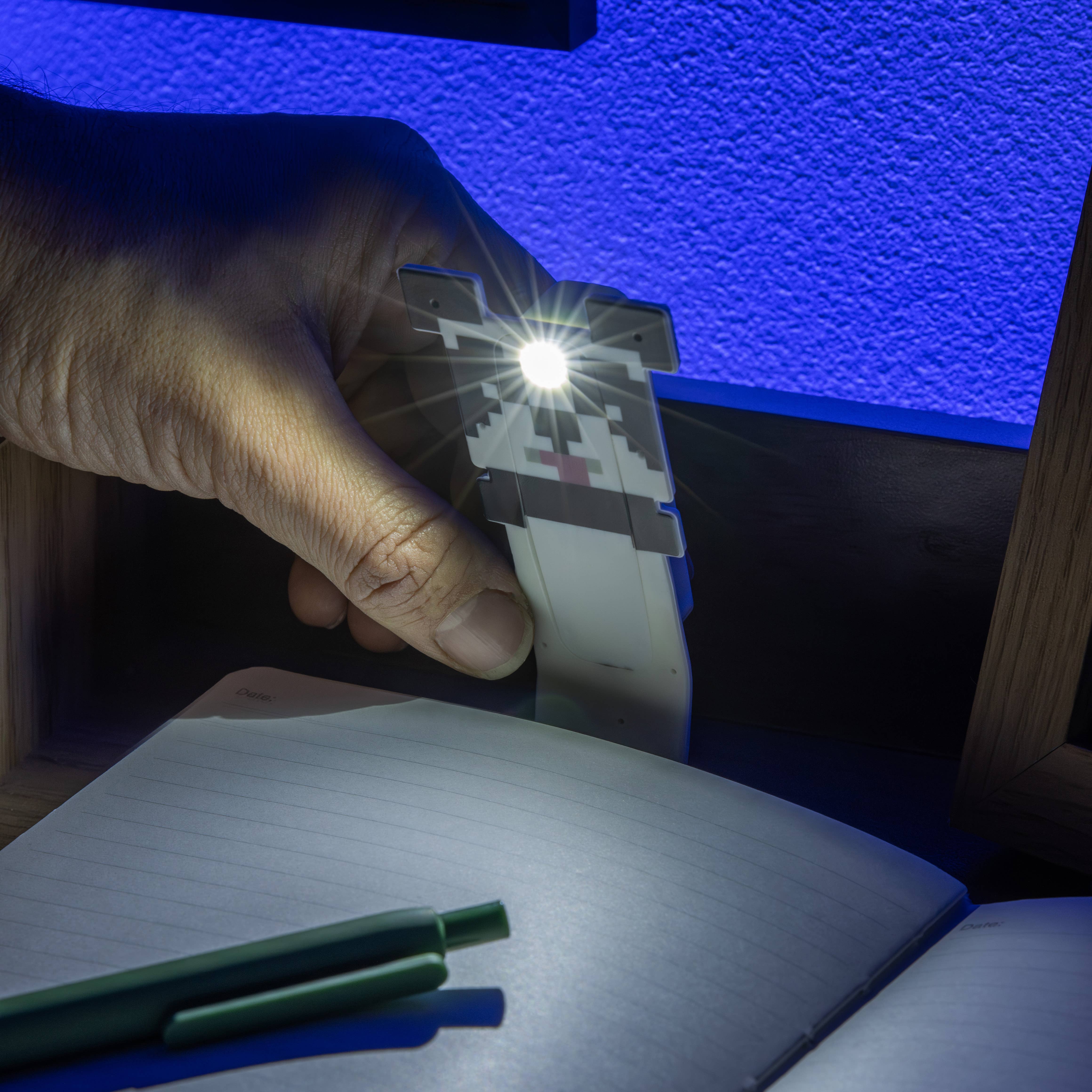 Paladone - Wholesale Booklight - Minecraft Panda Book Light3