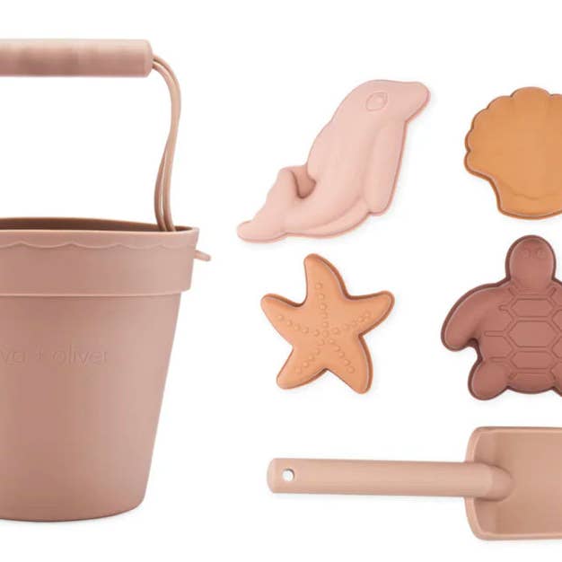 Set de plage Pink Sand pour la vente par So Stinkin Cute Co.