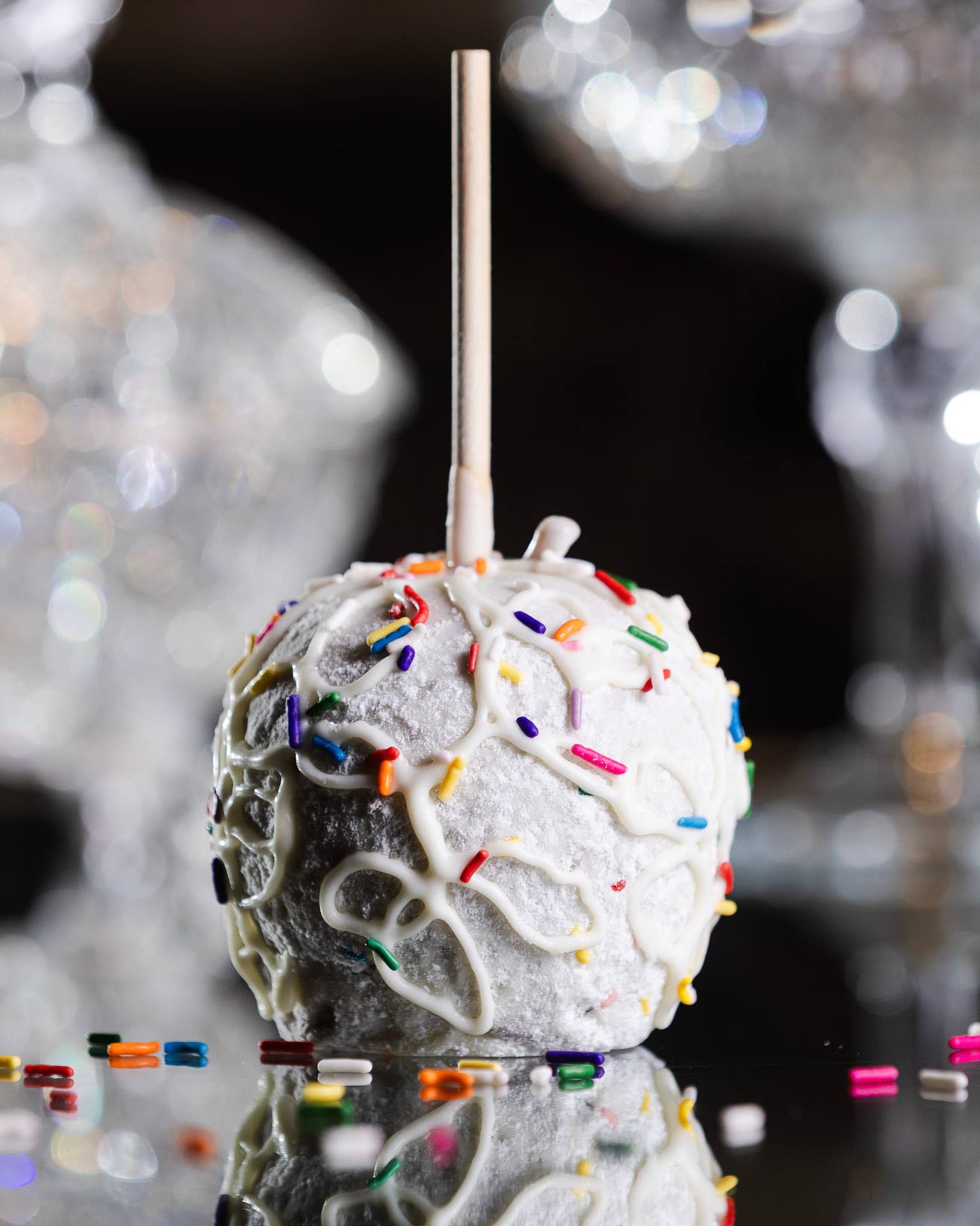 Simply Amazing Apples - Wholesale Chocolate Covered Sweets - Birthday Cake White Chocolate Caramel Apple