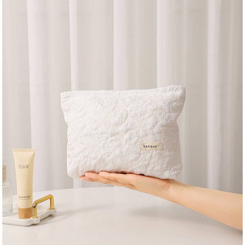 Dipped Shop - Wholesale Makeup/Cosmetic Bag - Floral Jacquard Portable Cosmetic Bag DPB10030