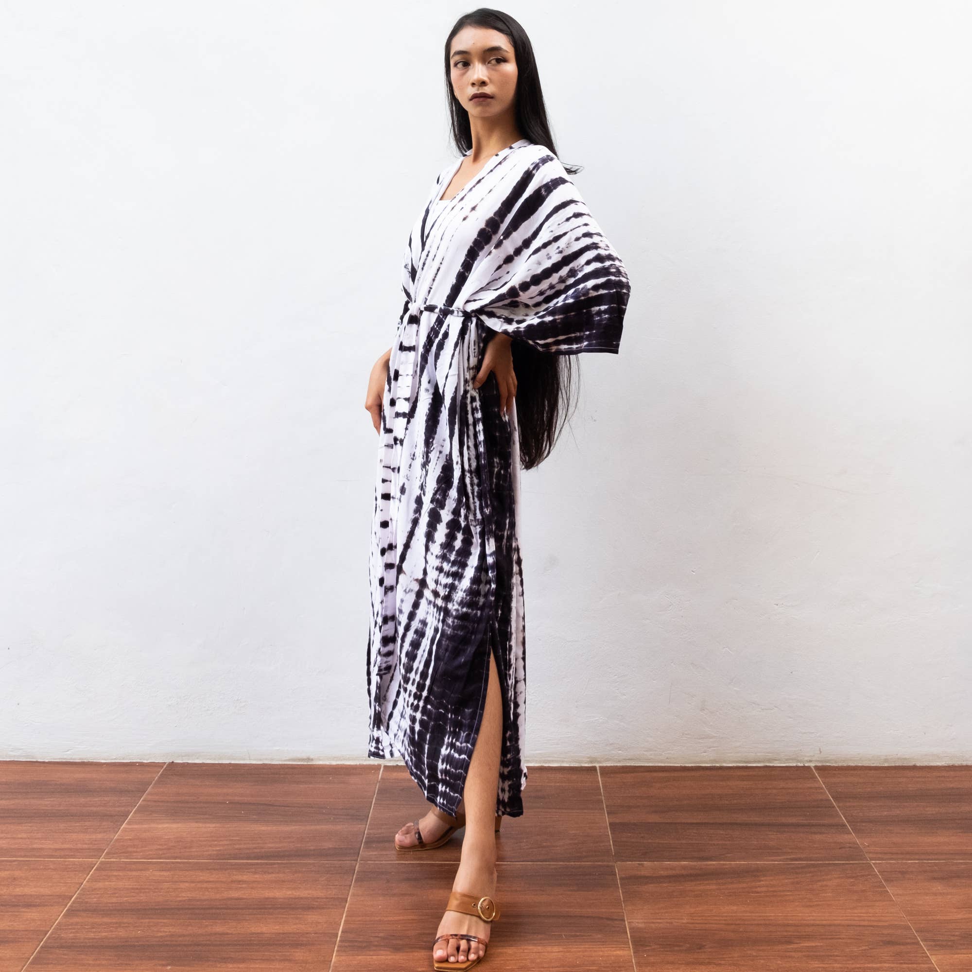 Bali Harvest - Wholesale Swim Cover Up - Women's - Tie Dye Kimono Cover Up (White Black) - Bikini Beach Robe1