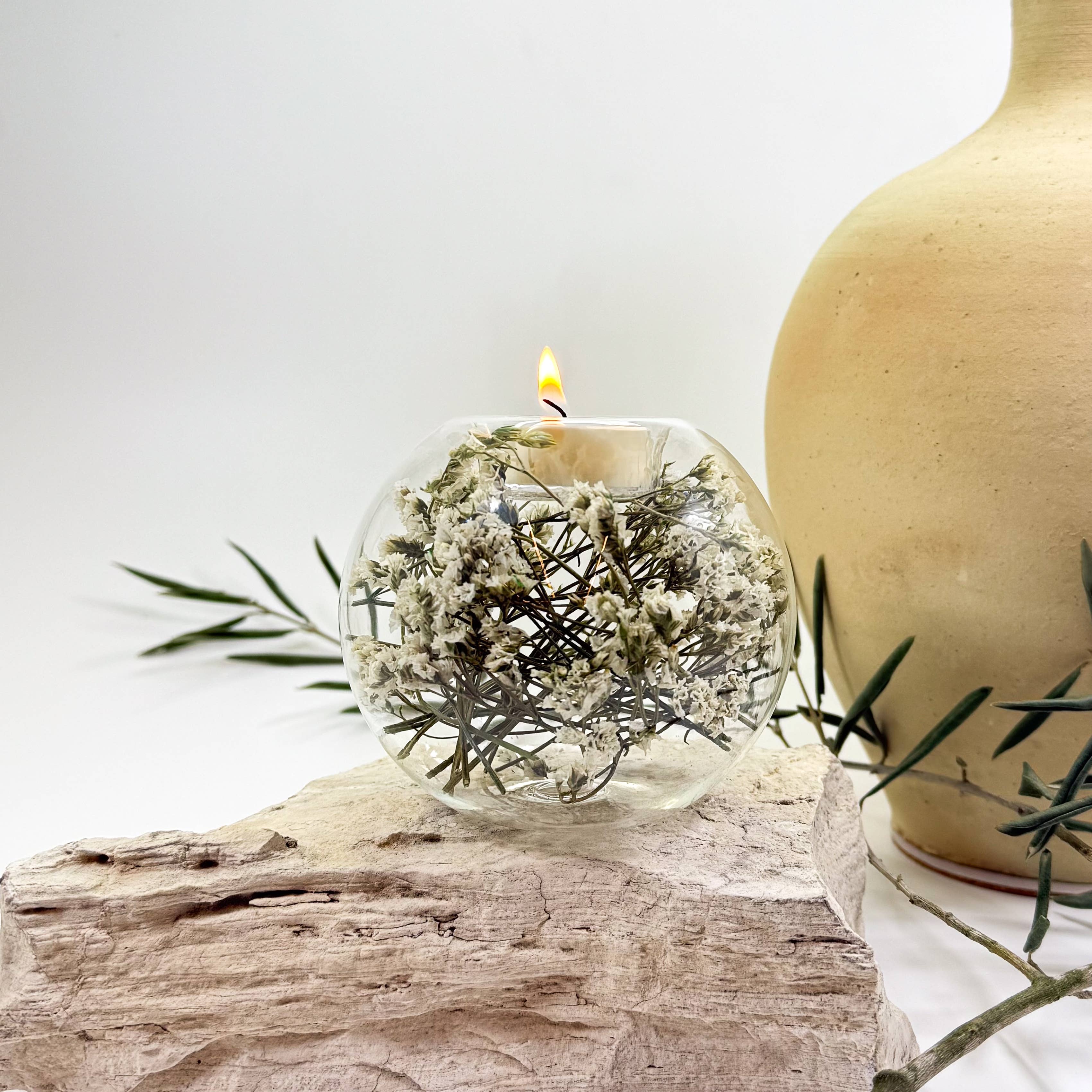 Suko Stones by MB - Wholesale Candle Holder - Saku Hana Candle with Dried Flowers - Medium2