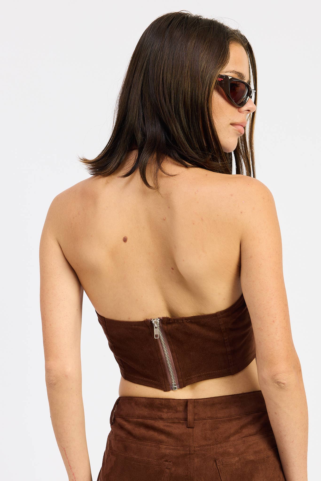 Emory Park – Großhandel Bluse – Damen – SUEDE-NECKHOLDER-TOP MIT RÜCKENREISSVERSCHLUSS6