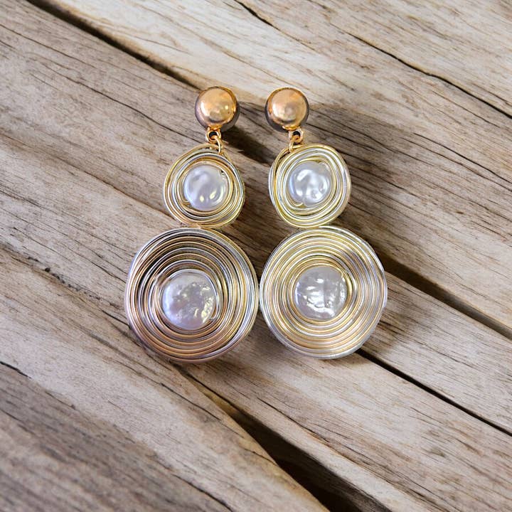 Bijoux Envie Statement Jewelry - Wholesale Dangle Earrings - Gold Earring | Pearl Earring | Gold Earring | Wire | Coin