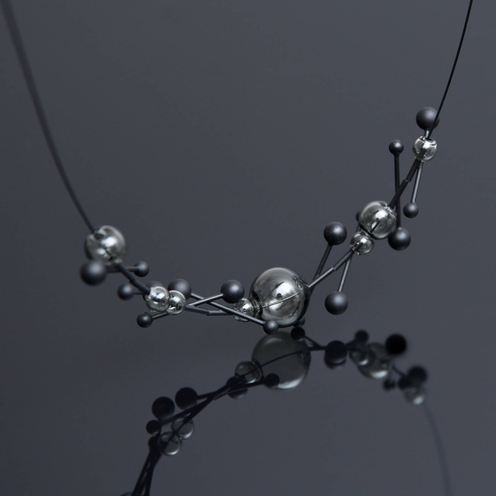 Pursuits - Wholesale Pendant/Charm Necklace - Vevé Necklace0