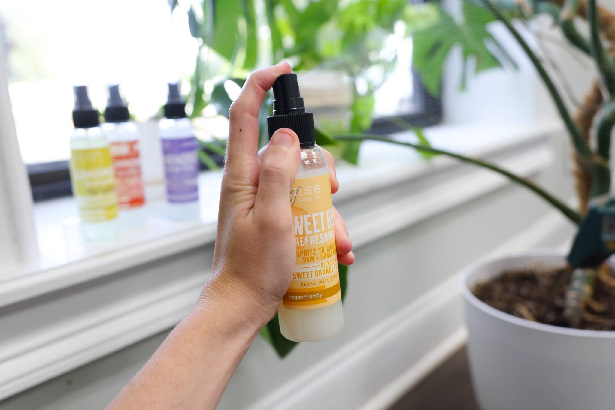 Rinse Bath Body Inc - Wholesale Face & Body Mist/Water - Refreshing Spray - Lavender1