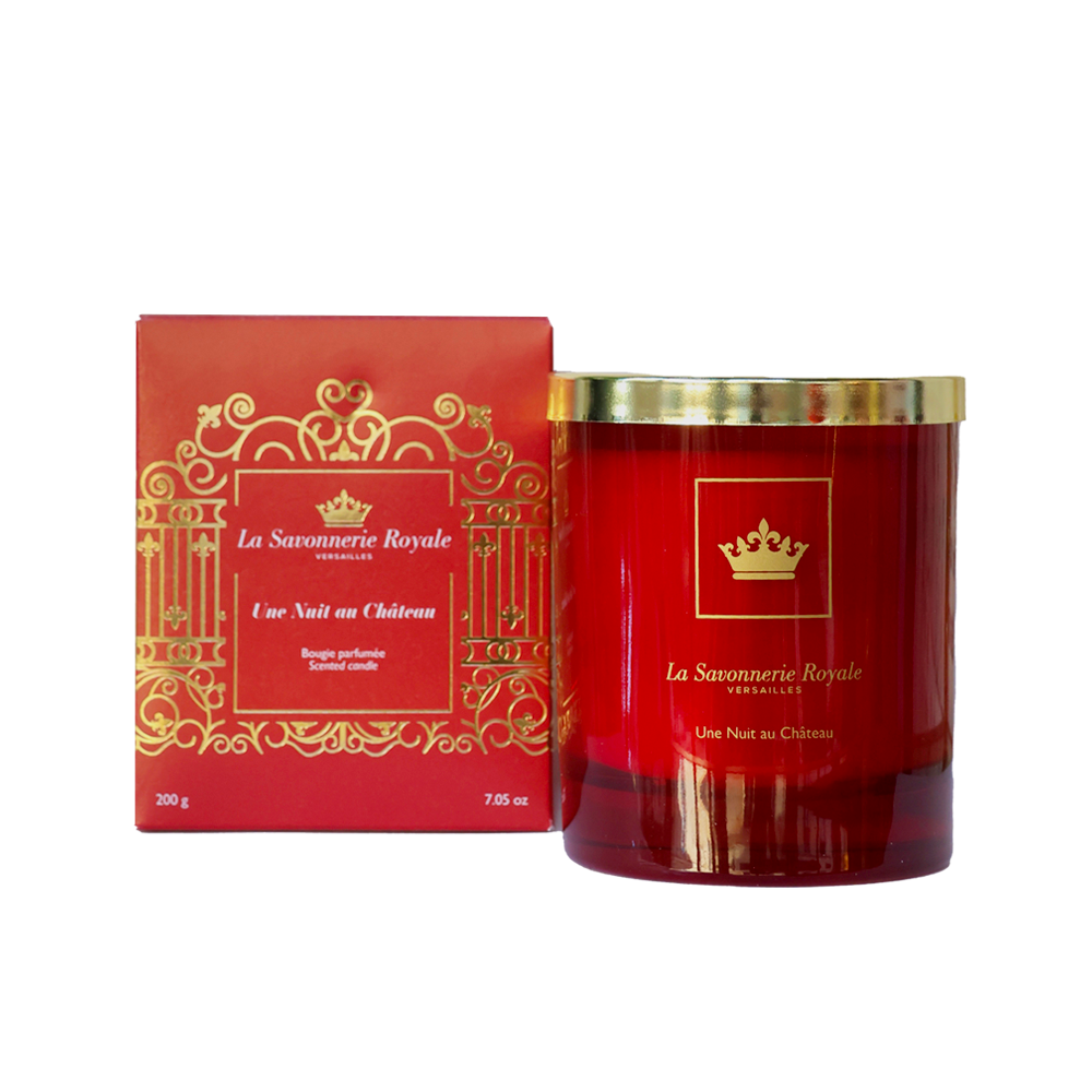 Red Une Nuit au Château Scented Candle - Colored Collection for wholesale on Faire2