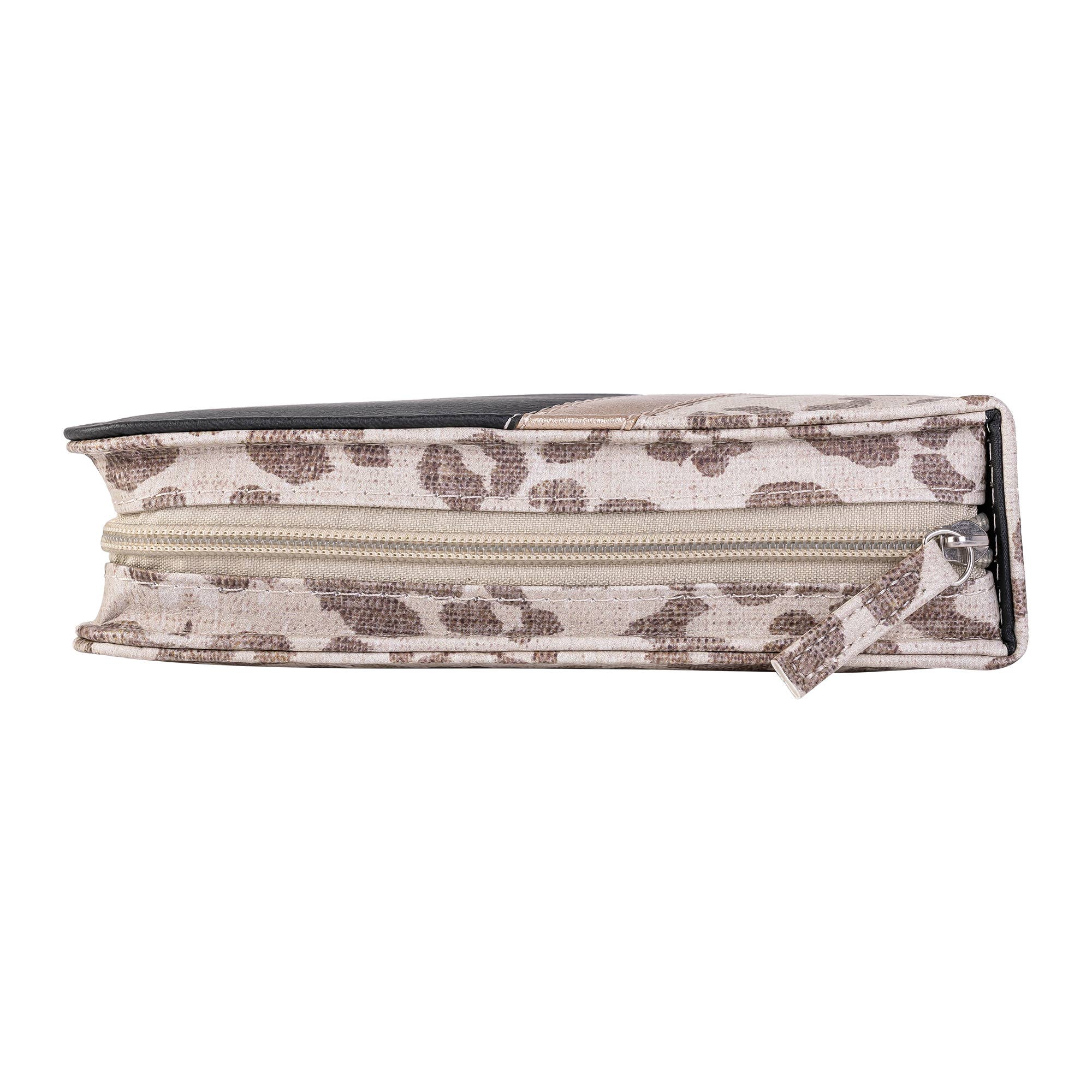 Divinity Boutique - Wholesale Bible Cover - Divine Details: Bible Cover - Leopard w/Metallic Gold4
