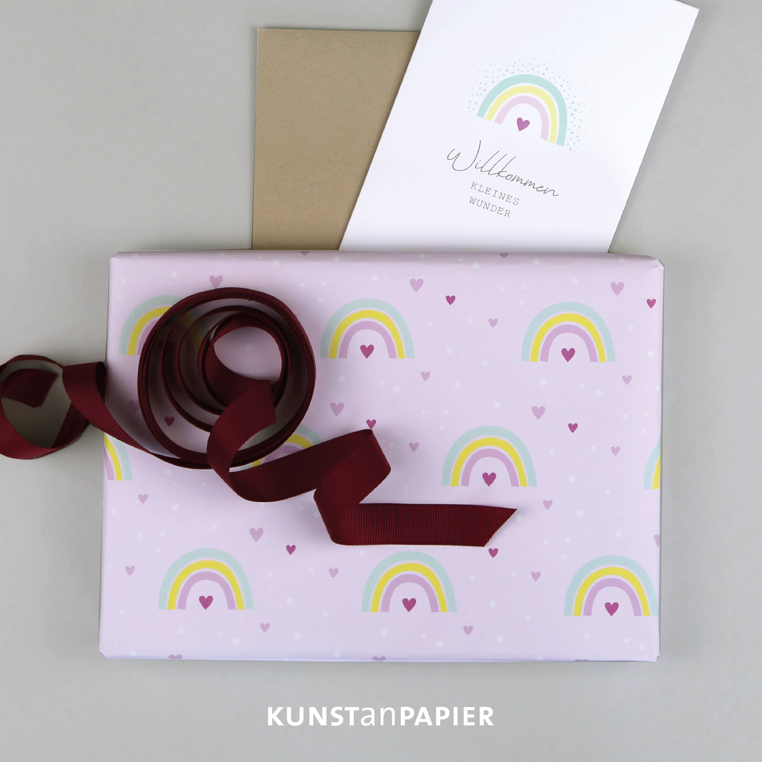 Kunst an Papier – wholesale Flat wrap – Rainbow Leonie wrapping paper2