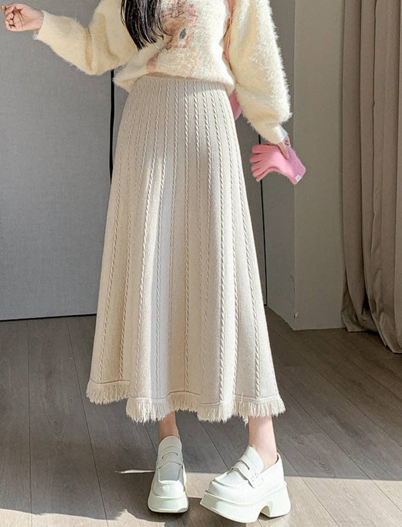 Katinki - Wholesale Skirt - Women's - Knit A-Line Midi Skirt with Fringe Hem1