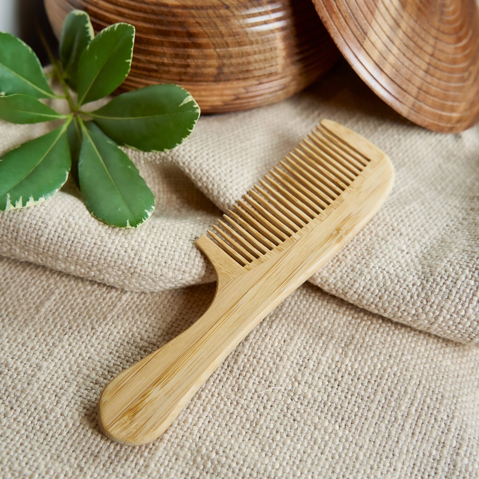 Bamboo Switch - Vente Peigne/brosse à cheveux - Peigne à manche en bambou | Meilleure vente de soins capillaires | Petit cadeau de Noël1