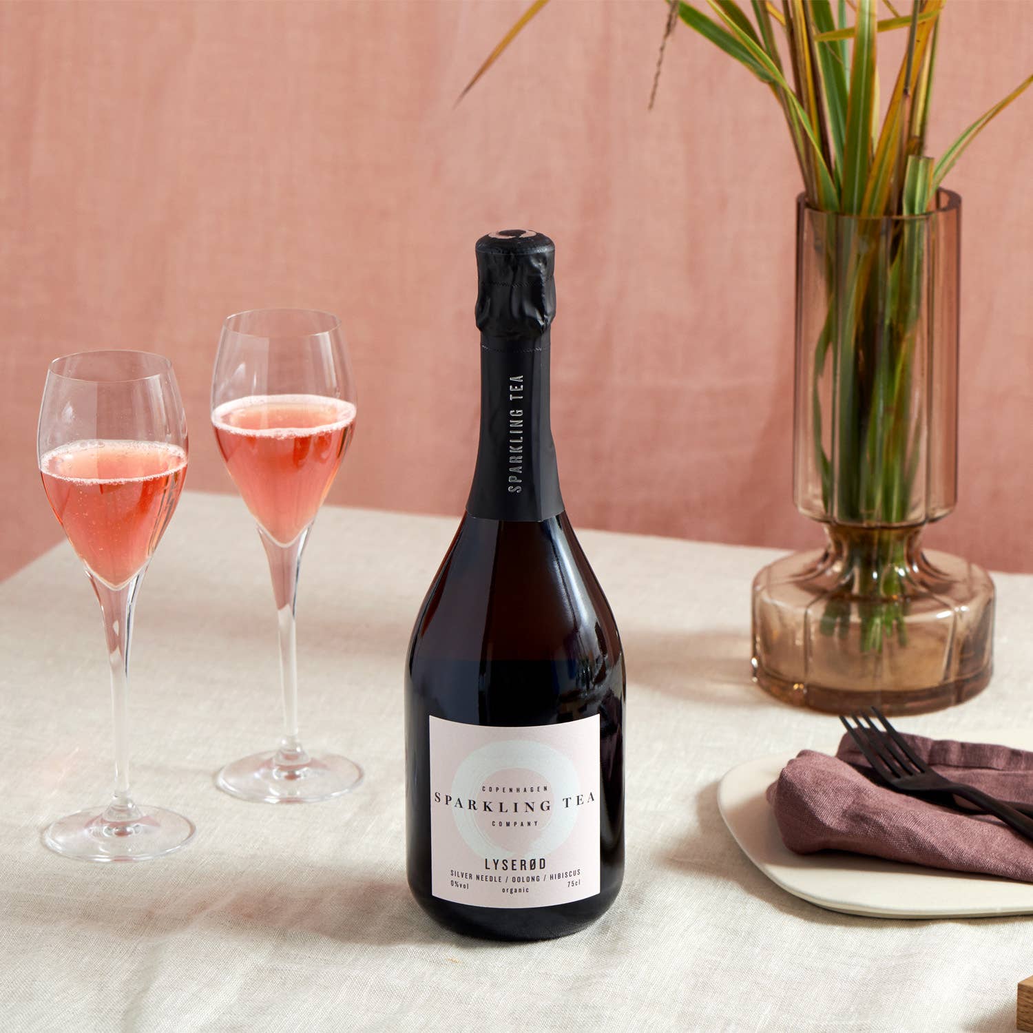 Zepeim - Wholesale Non-Alcoholic Wine - Copenhagen Sparkling Tea LYSEROD4