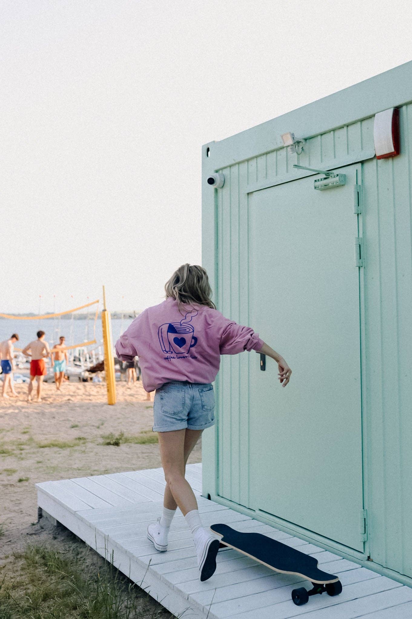 Dont Grow Up - Wholesale Graphic Sweatshirt - Women's - BIG COFFEE LOVER IN OLD ROSE - SWEATSHIRT (DELIVERY APPROX. 14 DAYS)1