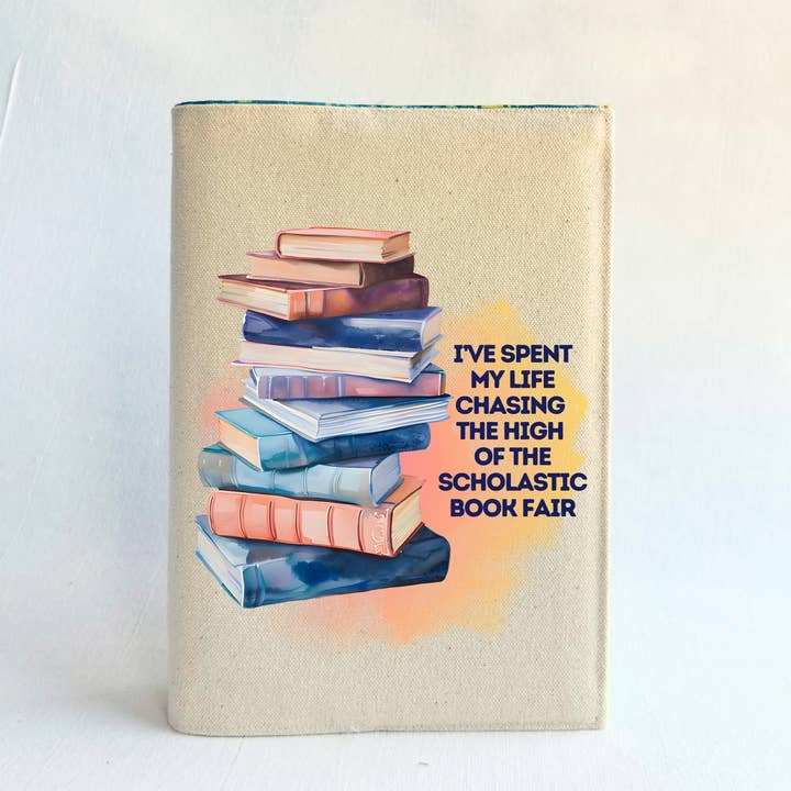 Capa de Livro em Tecido Reutilizável e Ajustável - Sempre à procura da emoção da feira do livro escolar por atacado de Pretty Clever Words