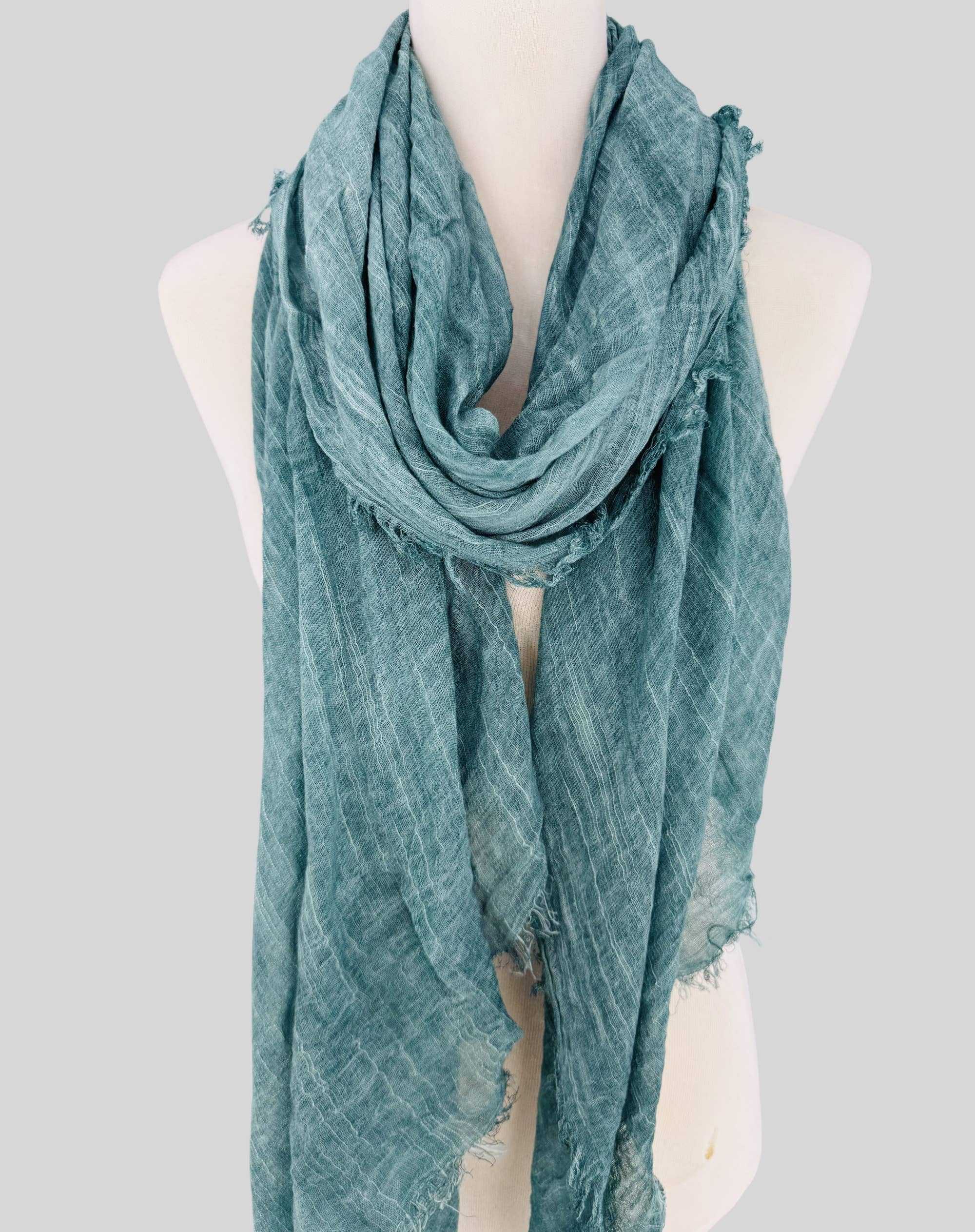 JC Sunny Fashion - Vente Écharpe – femme - Écharpe surdimensionnée en couleur unie délavée à la pierre avec bords bruts JC0210374