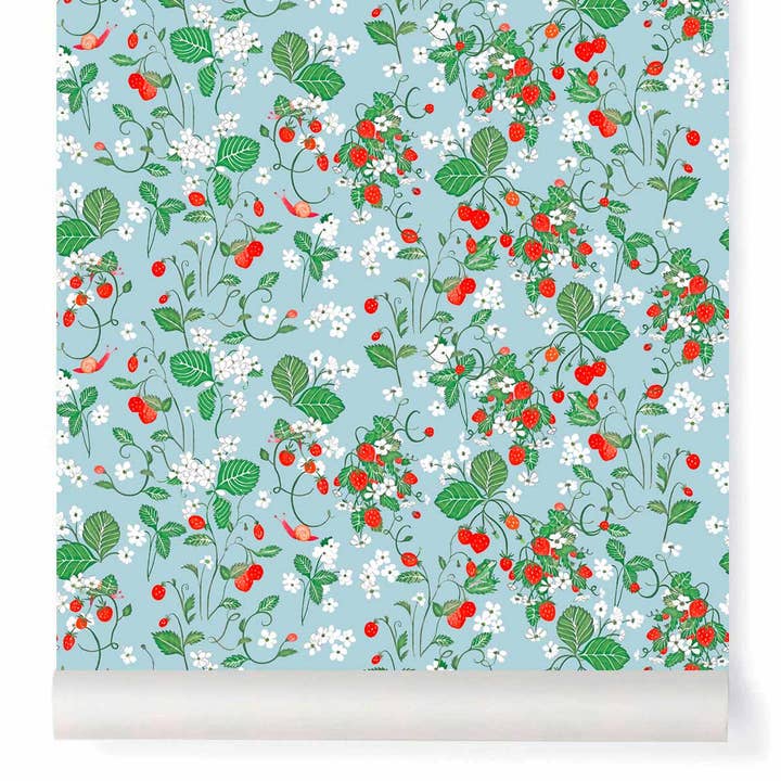 STRAWBERRY FIELDS FOREVER Himmelfarve tapet for engroshandel hos Little Cabari