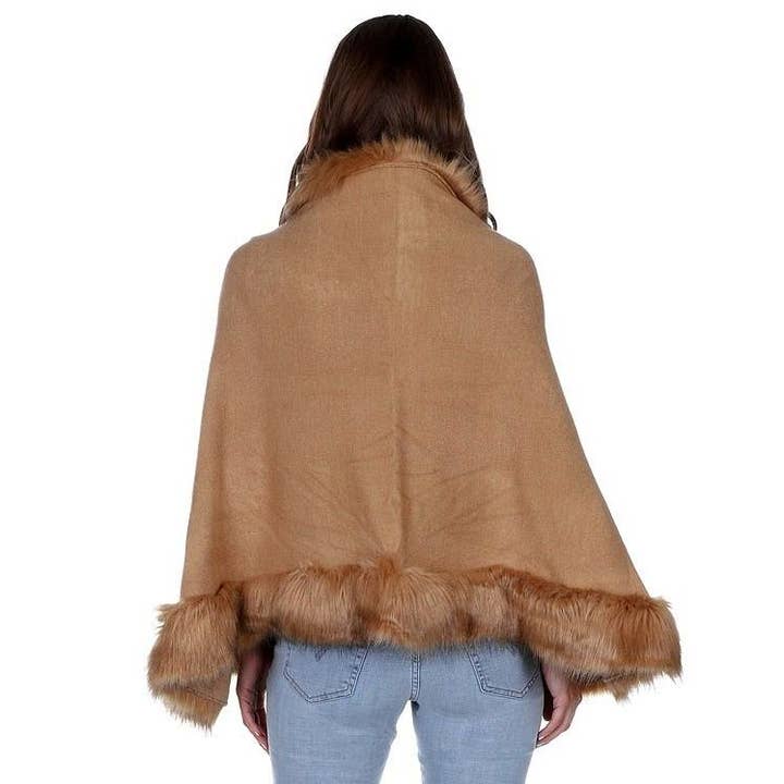 Diacly - Wholesale Fur/Faux Fur Coat - Women's - Single Layer Fuax Fur Cape Coat3