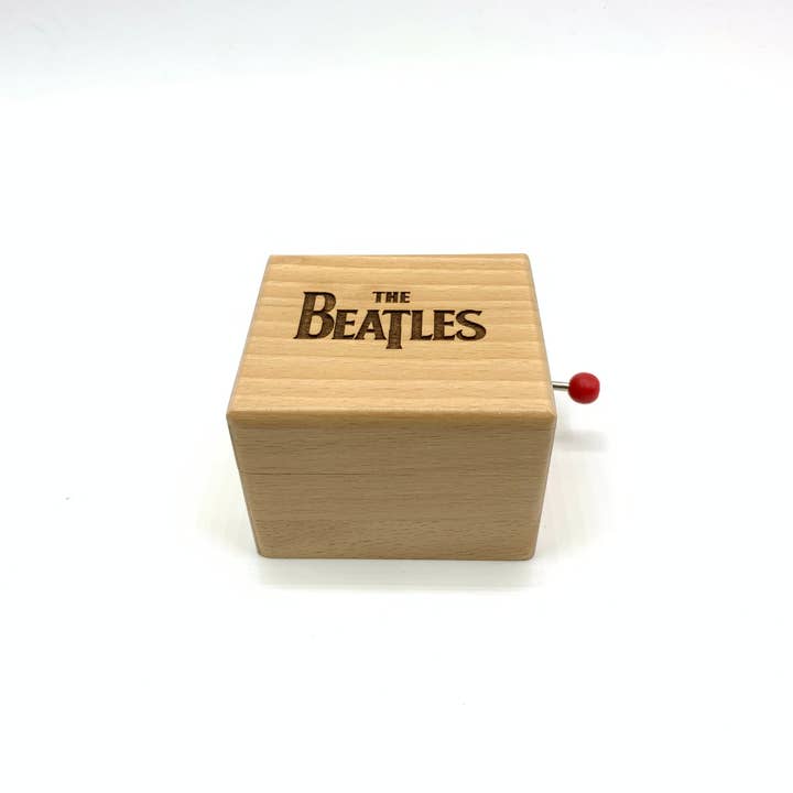 esdemusica by Rocio - Wholesale Music Box - Kids & Baby - The Beatles engraved music box. Wooden beech