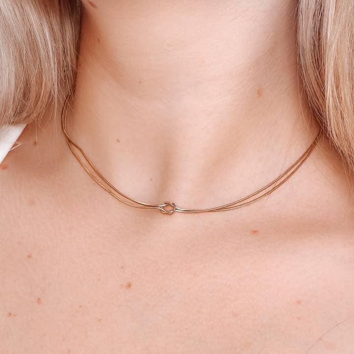 Pretty Simple - Wholesale Link & Chain Necklace - Tie The Knot Necklace - WATERPROOF