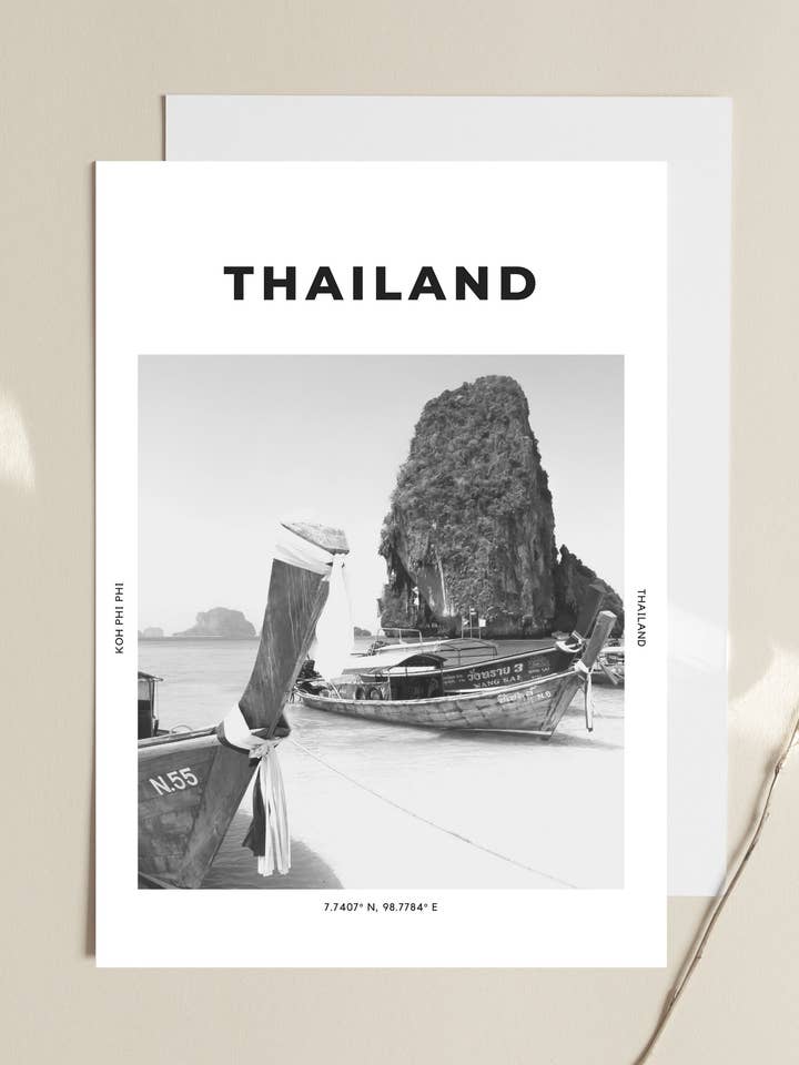 Thailand 'Planet Phi Phi' Print for engroshandel hos The Travel Edit