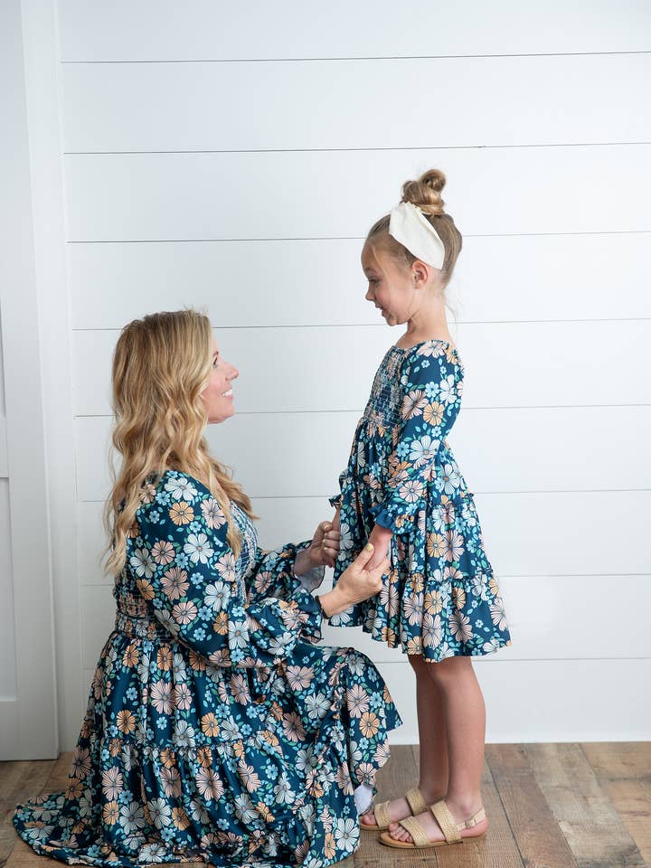 Oopsie Daisy - Wholesale Dress - Women's - Women's Grace Winter Floral Mommy & Me Matching Tiered Dress6