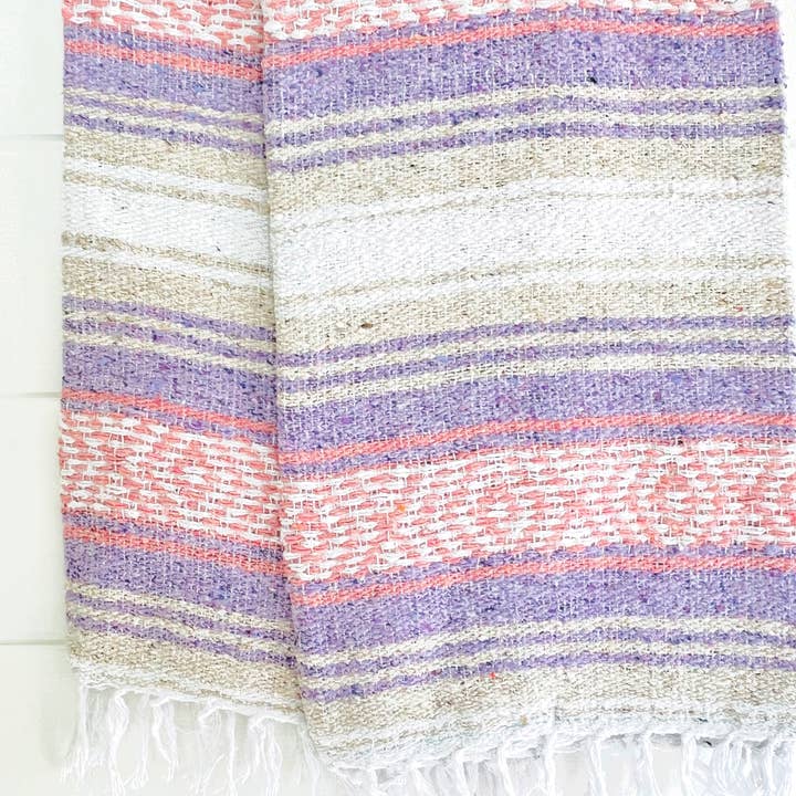 Mahalo Market - Wholesale Throw Blanket - Ko Olina Beach Blanket l Mexican Blanket Throw Blanket