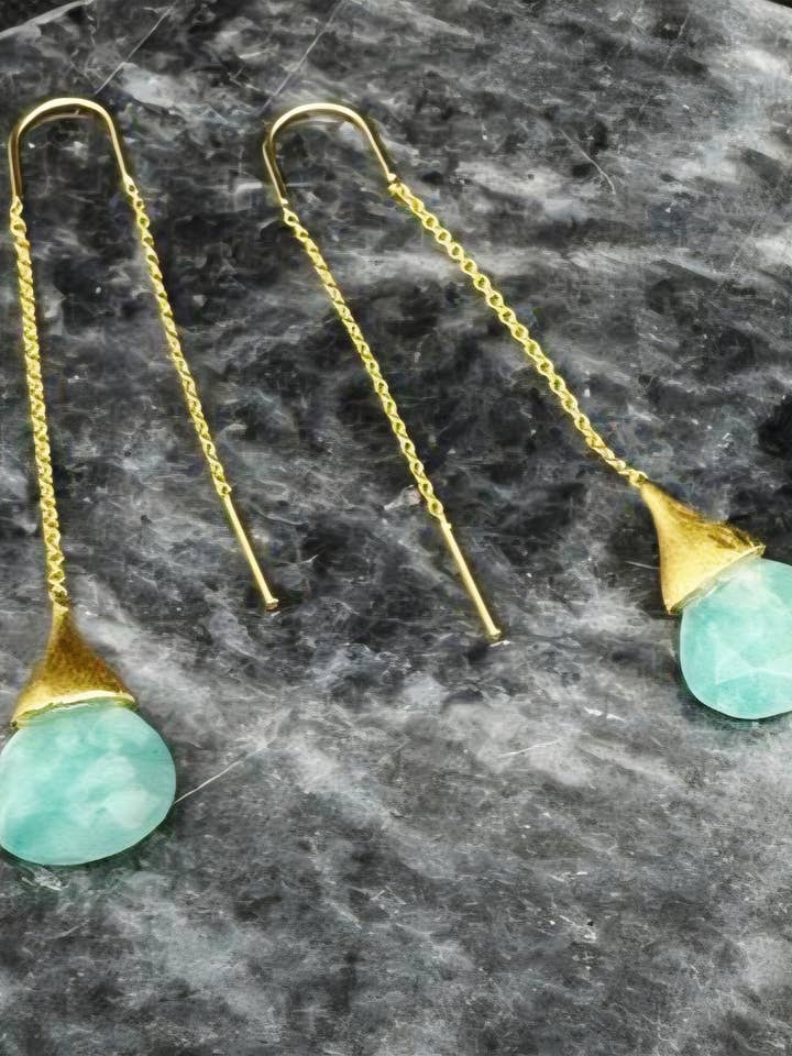 Orecchini Lunghi a Goccia Poetica Amazzonite per la vendita all'ingrosso da parte di Atelier Leblanc