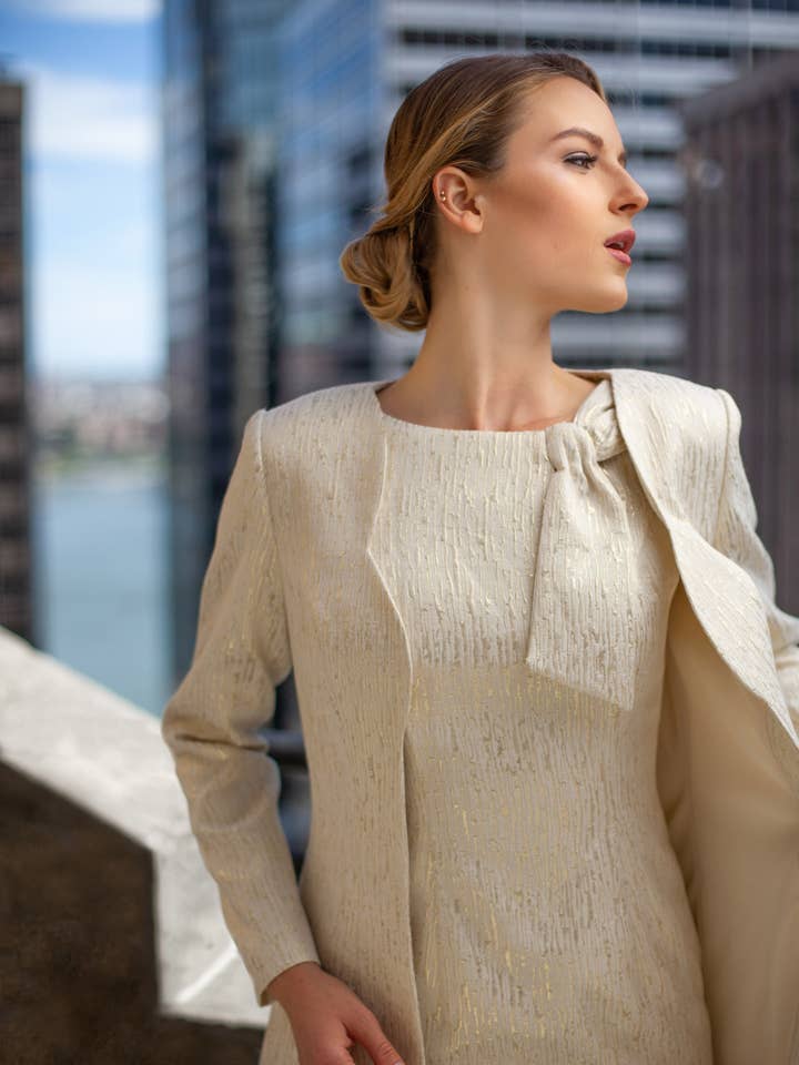 CN7170_Fly-Away Topper mit Wellenschliff für den Großhandel von Cenia New York